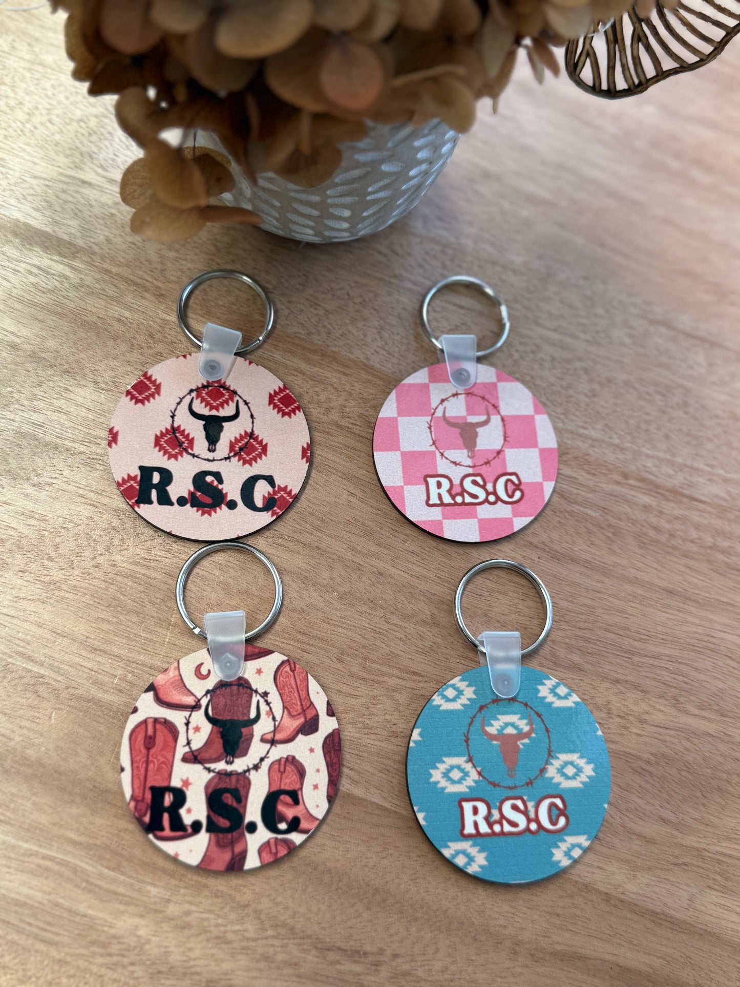 Round RSC country Merch Keyring