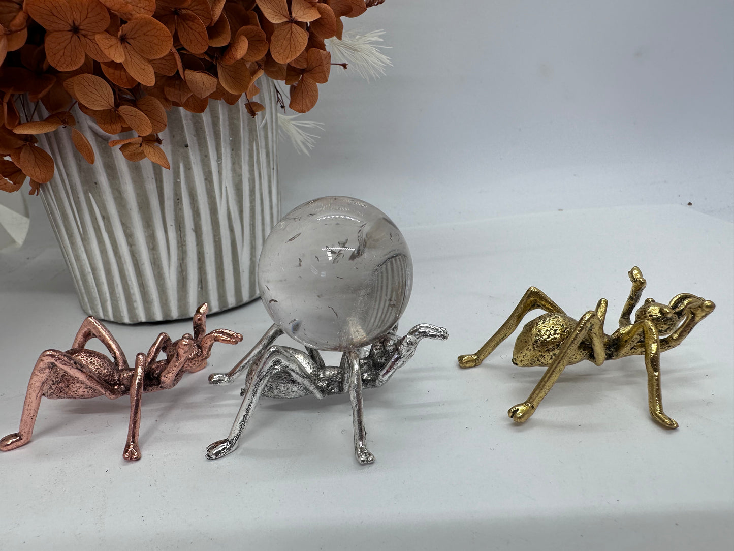 Silver Ant Sphere Holder