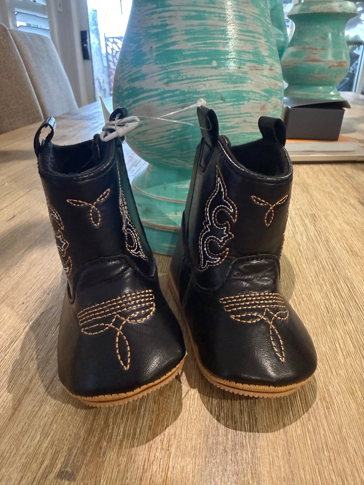 Black Boots