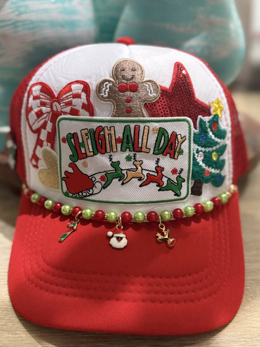 Sleigh Christmas Hat with chain and Pin