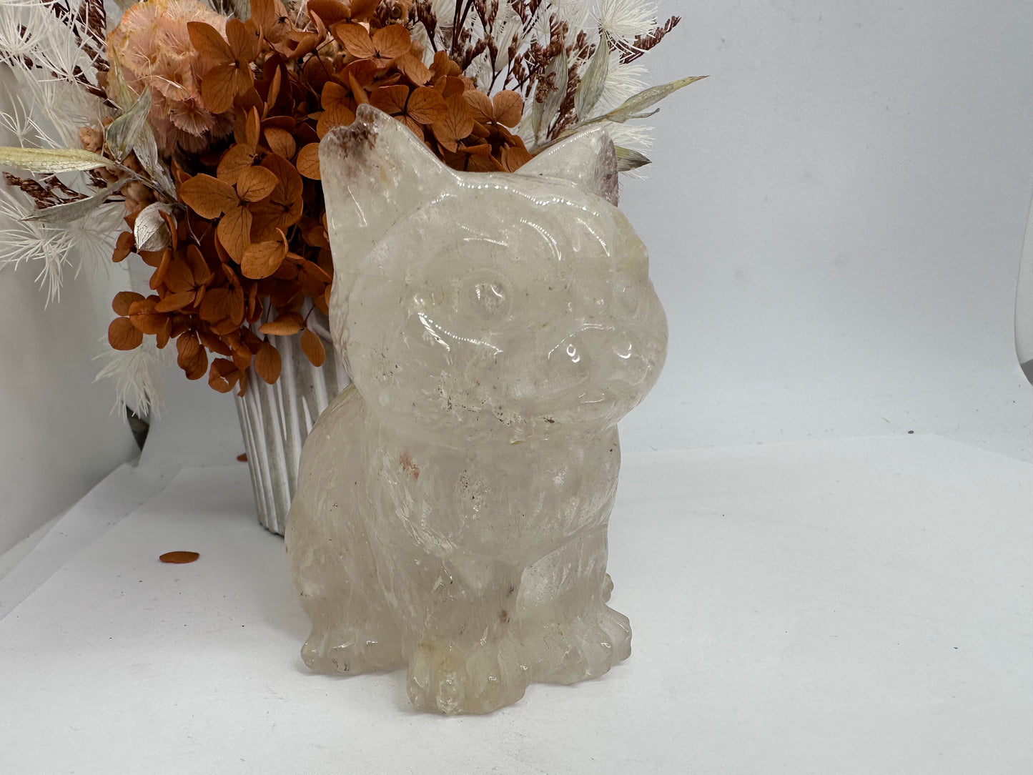 Clear Quartz Lge Cat Witt Fire inclusions