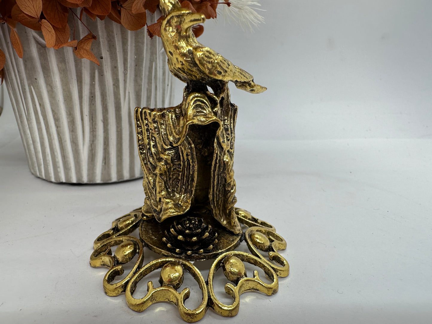 Lotus, Raven and Ghost Sphere Holder