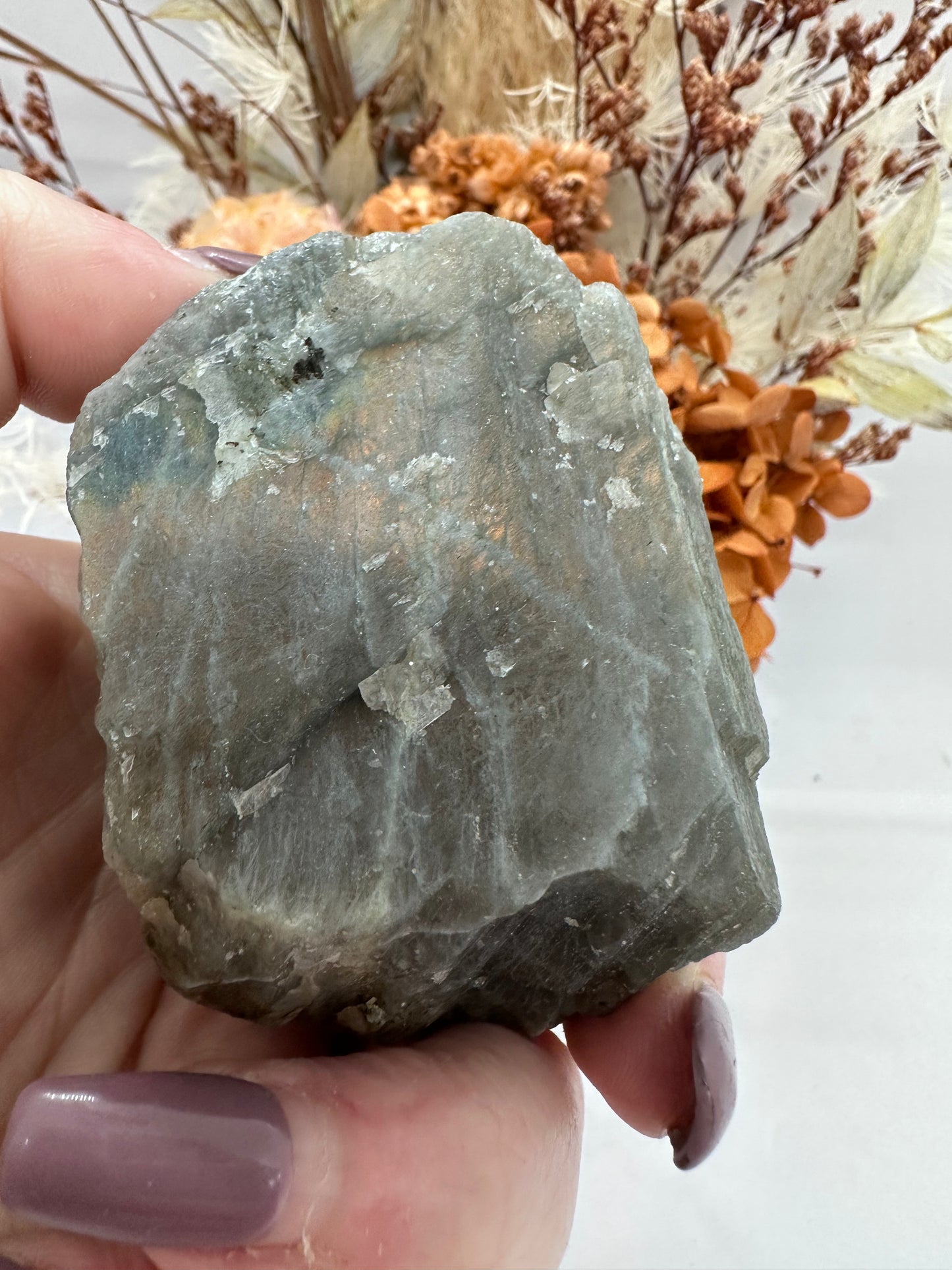 Labradorite Rough