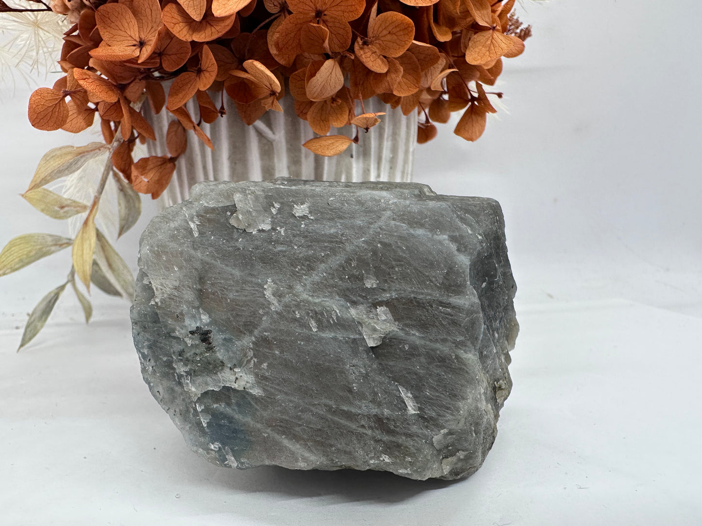 Labradorite Rough
