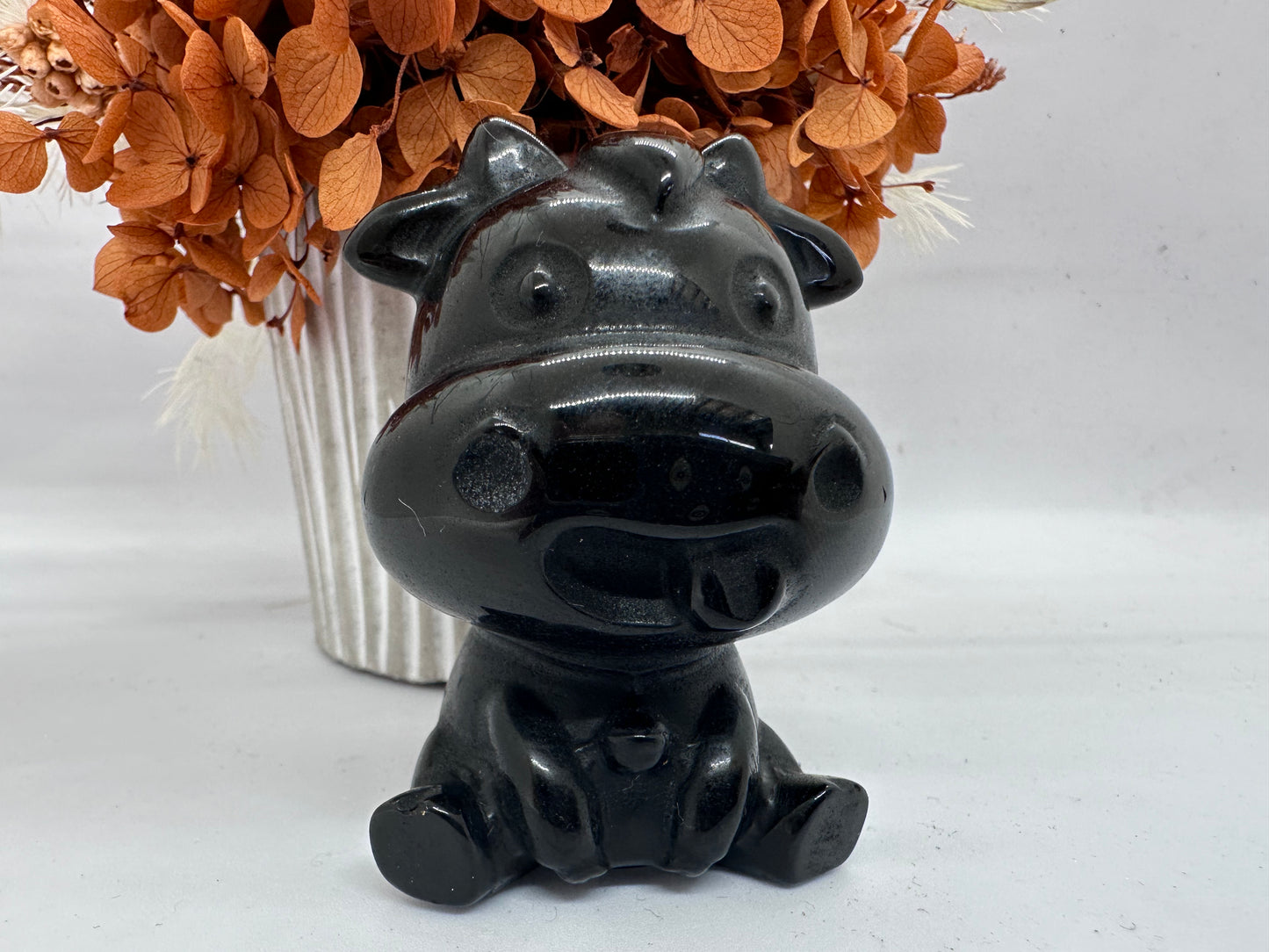 Blk Obsidian Cheeky Cow