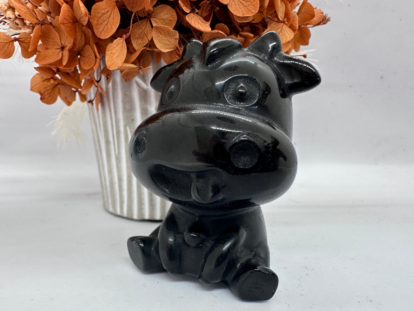 Blk Obsidian Cheeky Cow