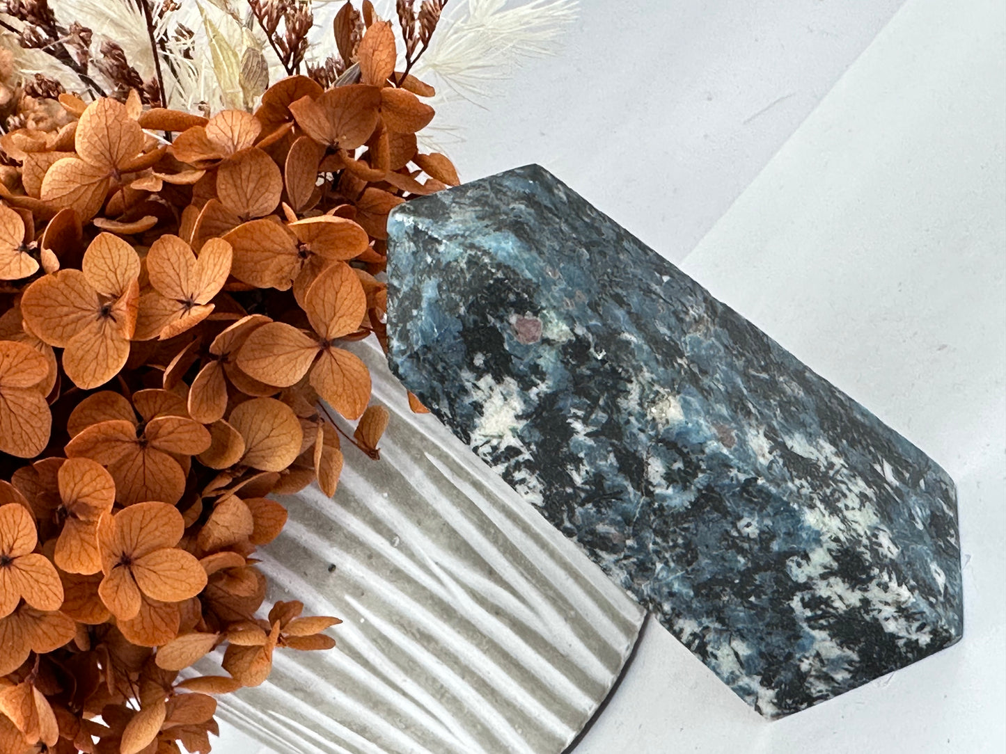 (2) Kyanite with Garnet Tower