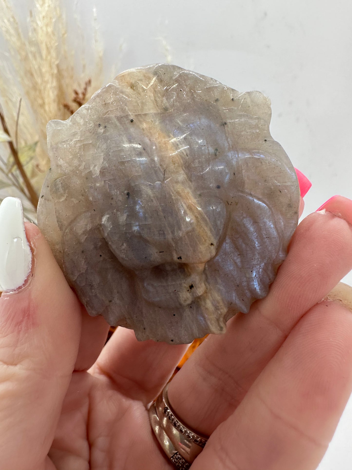 (1)moonstone with Sunstone Lion