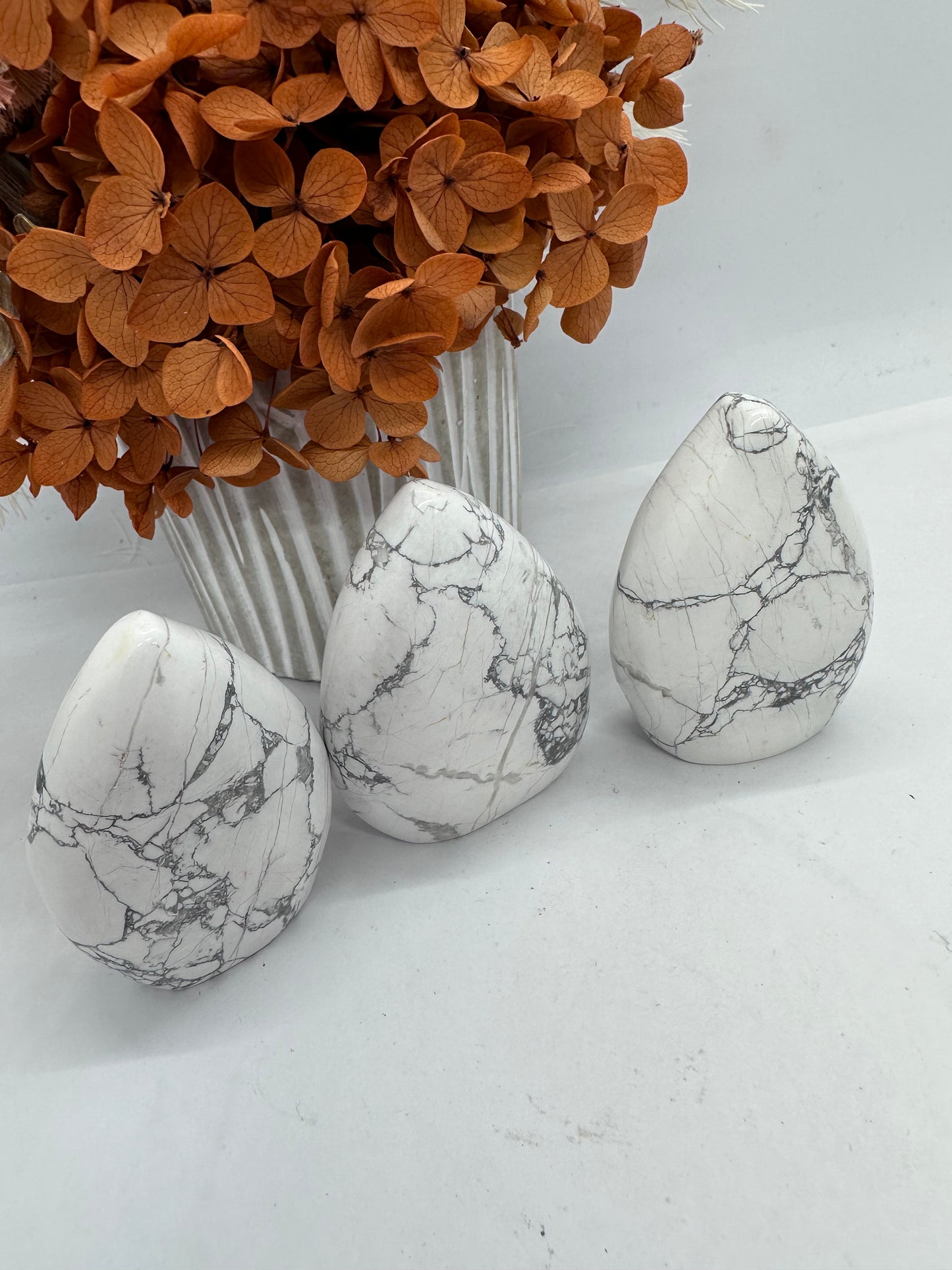 Howlite Freeform